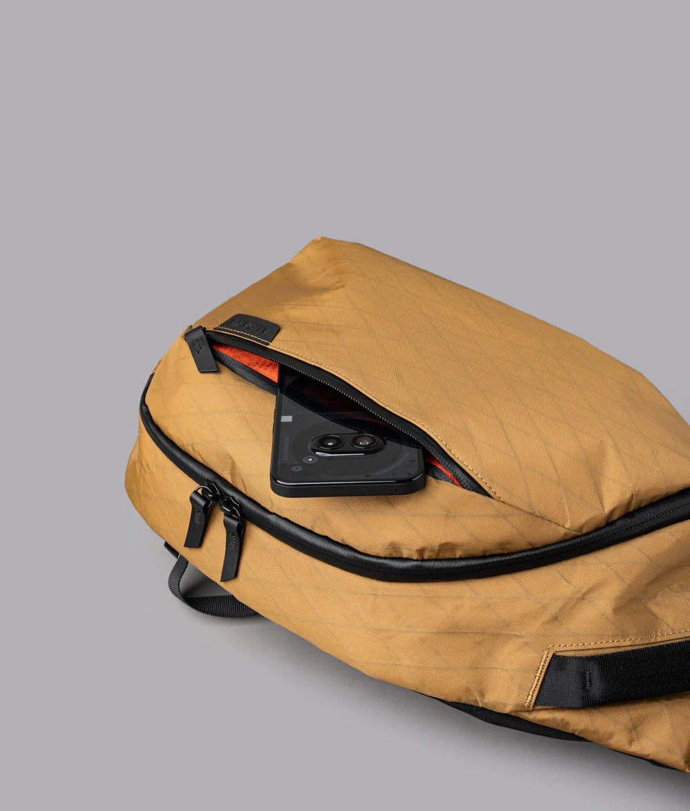 Alpaka Metro Crossbody 鈥?Left Shoulder