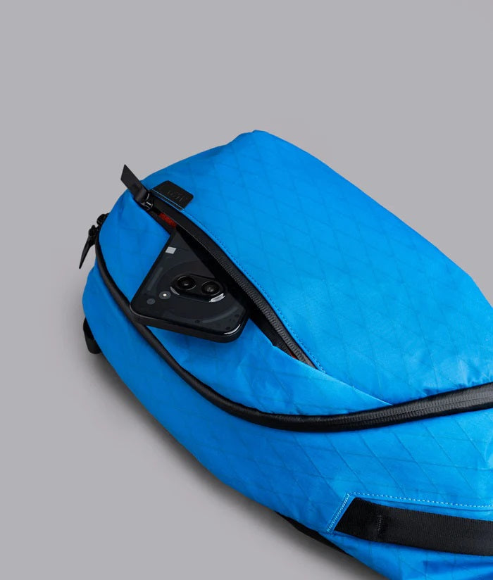 Alpaka Metro Crossbody 鈥?Left Shoulder
