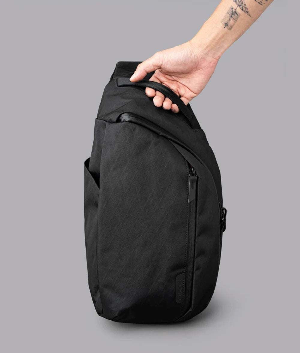 Alpaka Metro Crossbody 鈥?Left Shoulder