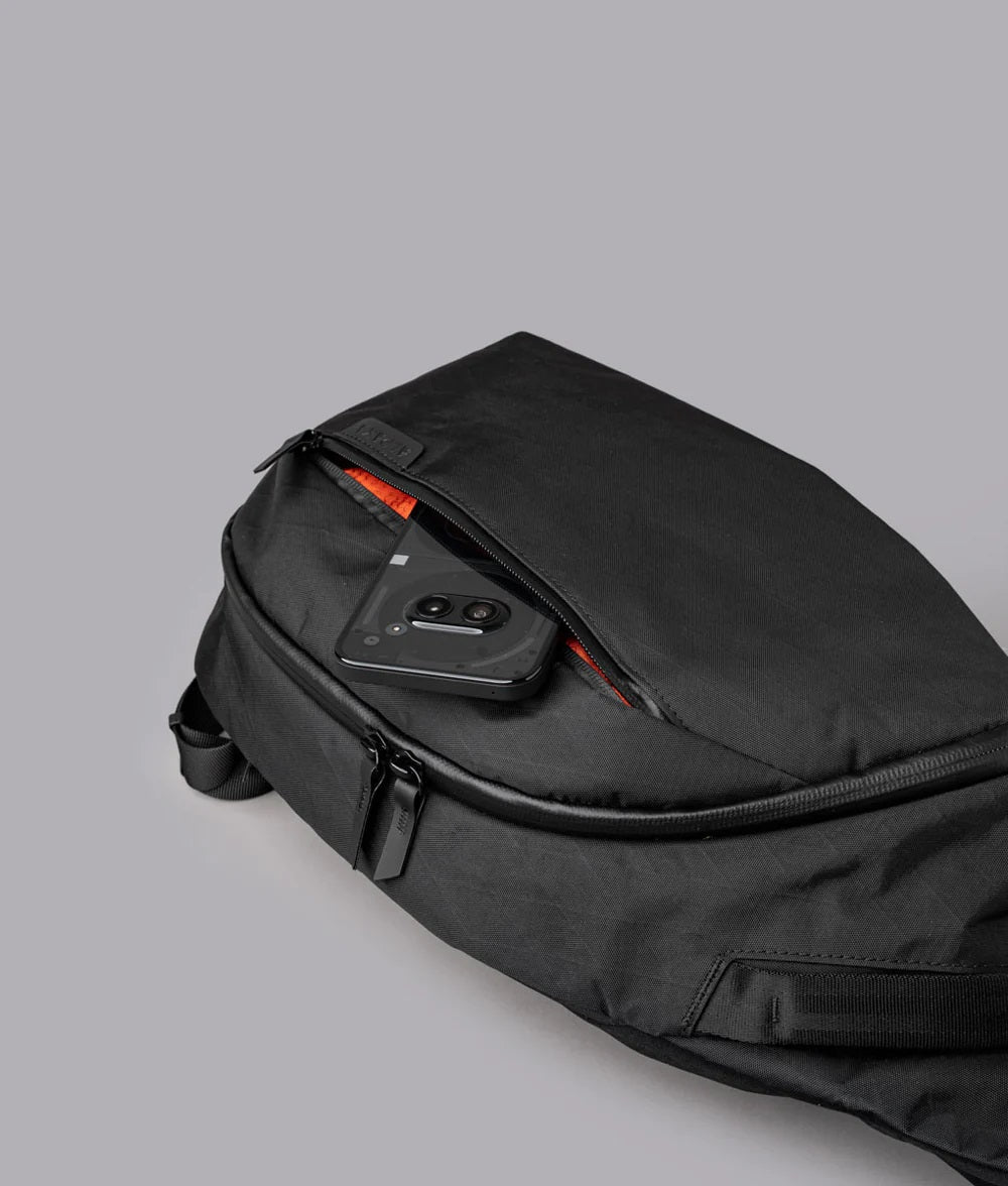 Alpaka Metro Crossbody 鈥?Left Shoulder