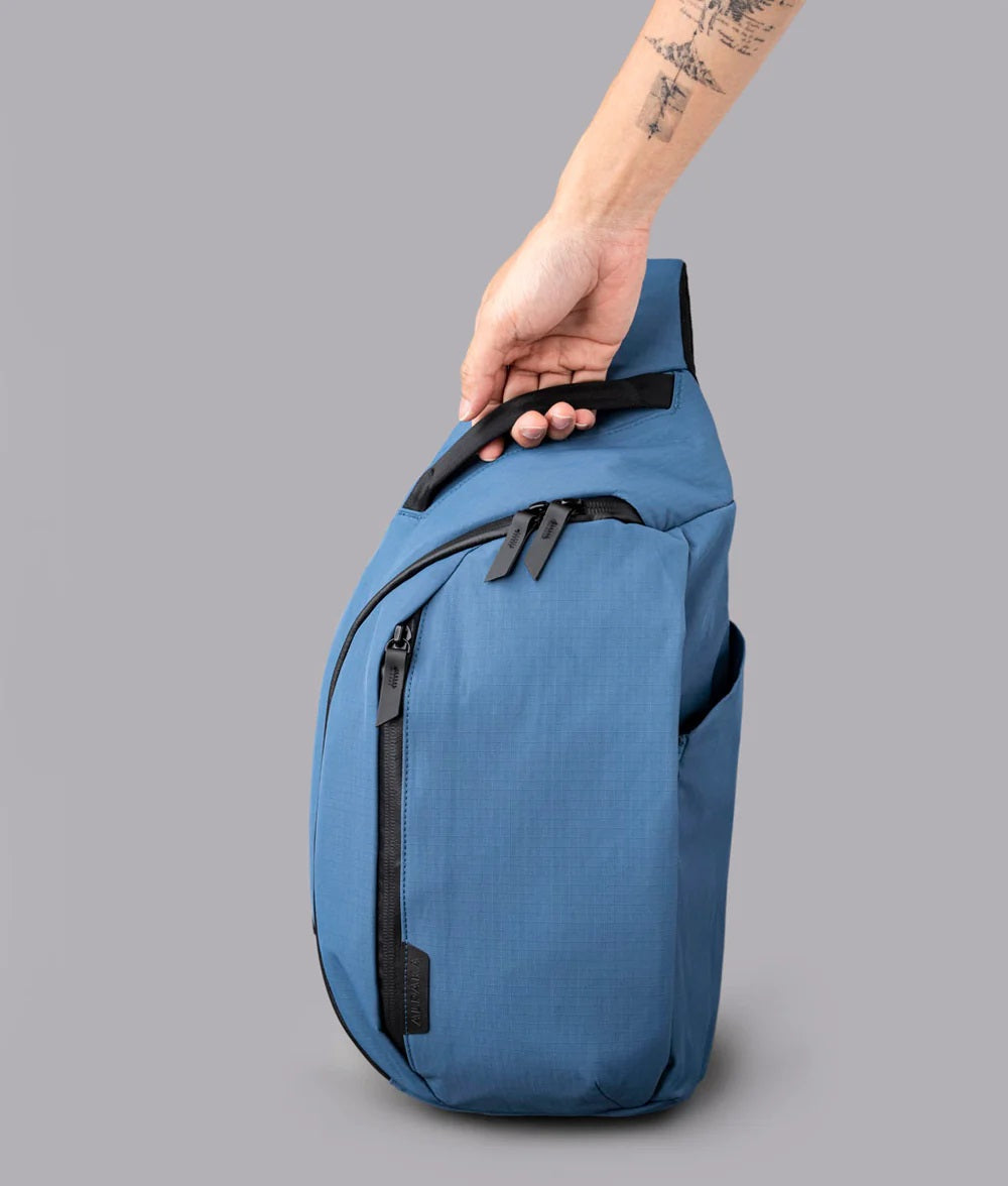 Alpaka Metro Crossbody 鈥?Right Shoulder