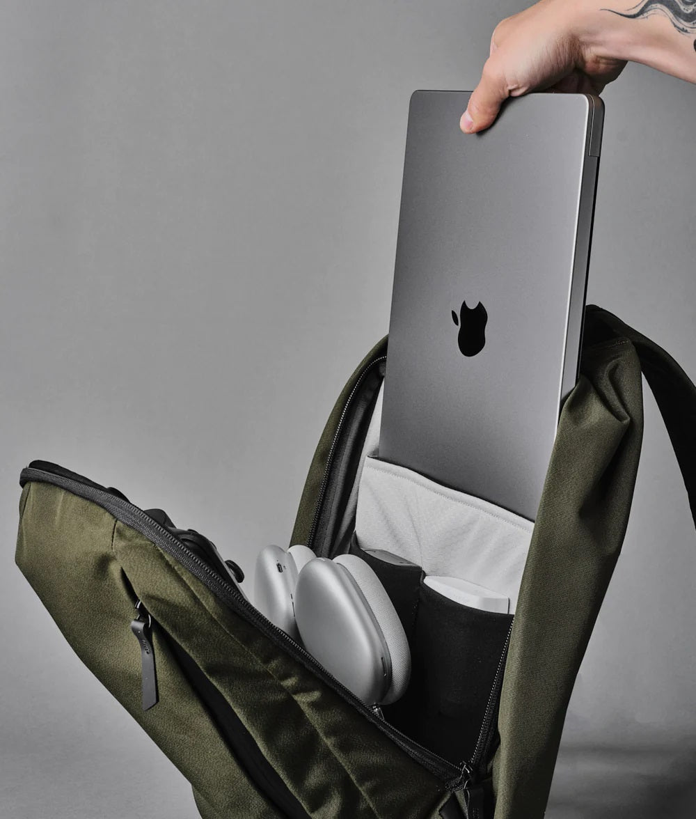 Alpaka Metro Backpack