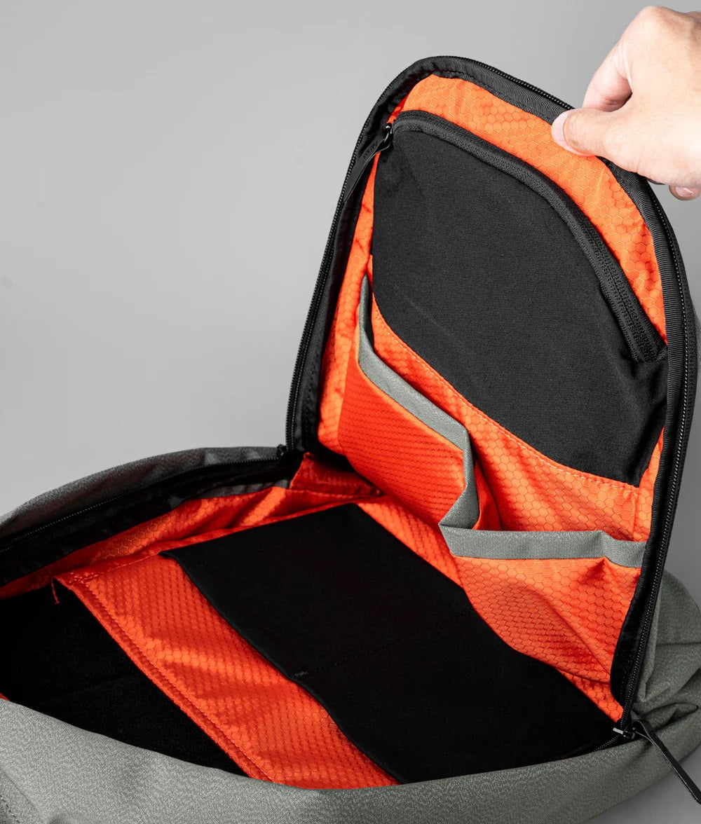 Alpaka Metro Backpack