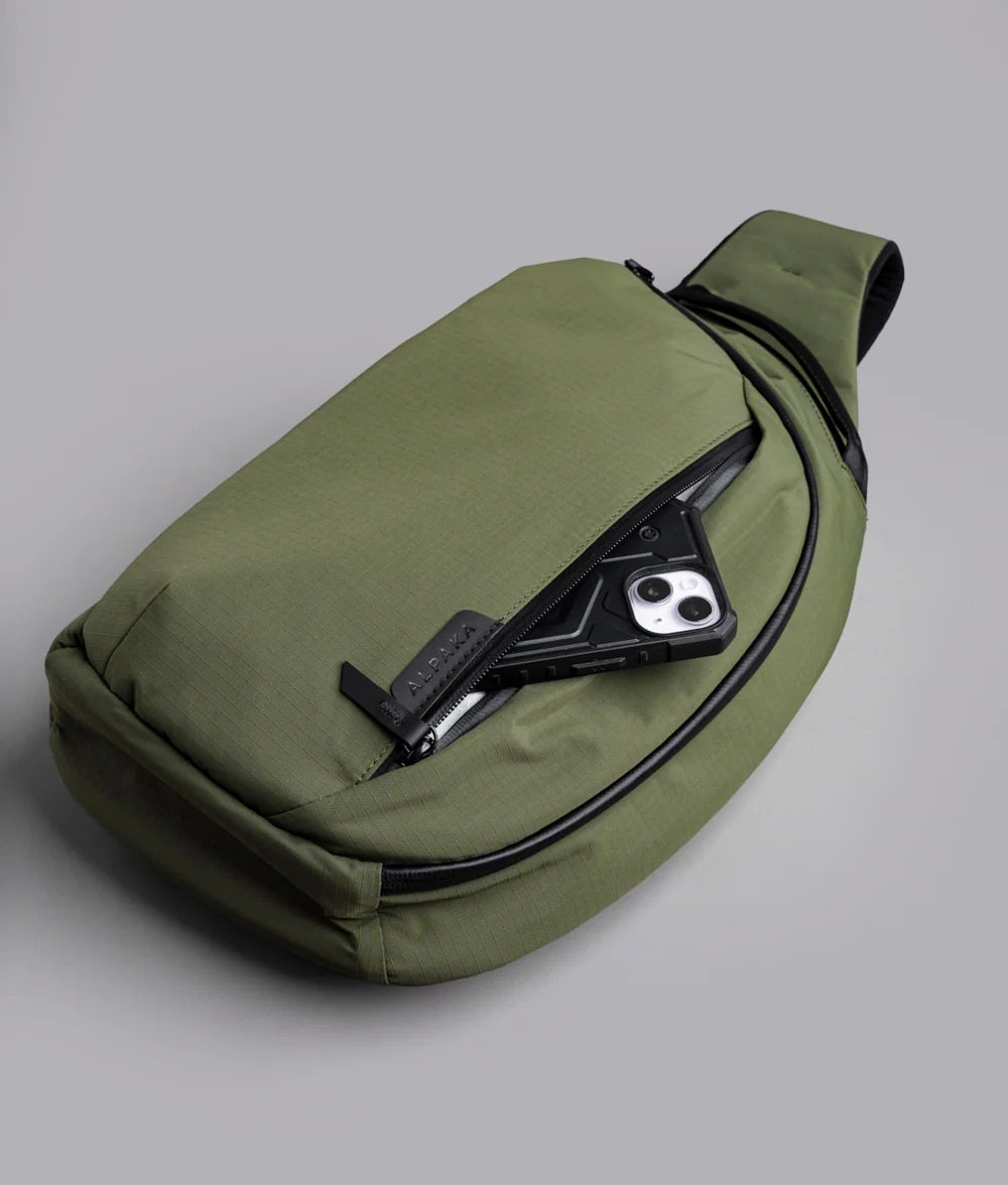 Alpaka Metro Crossbody 鈥?Left Shoulder